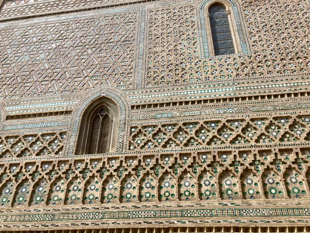 mur mudéjar à Saragosse