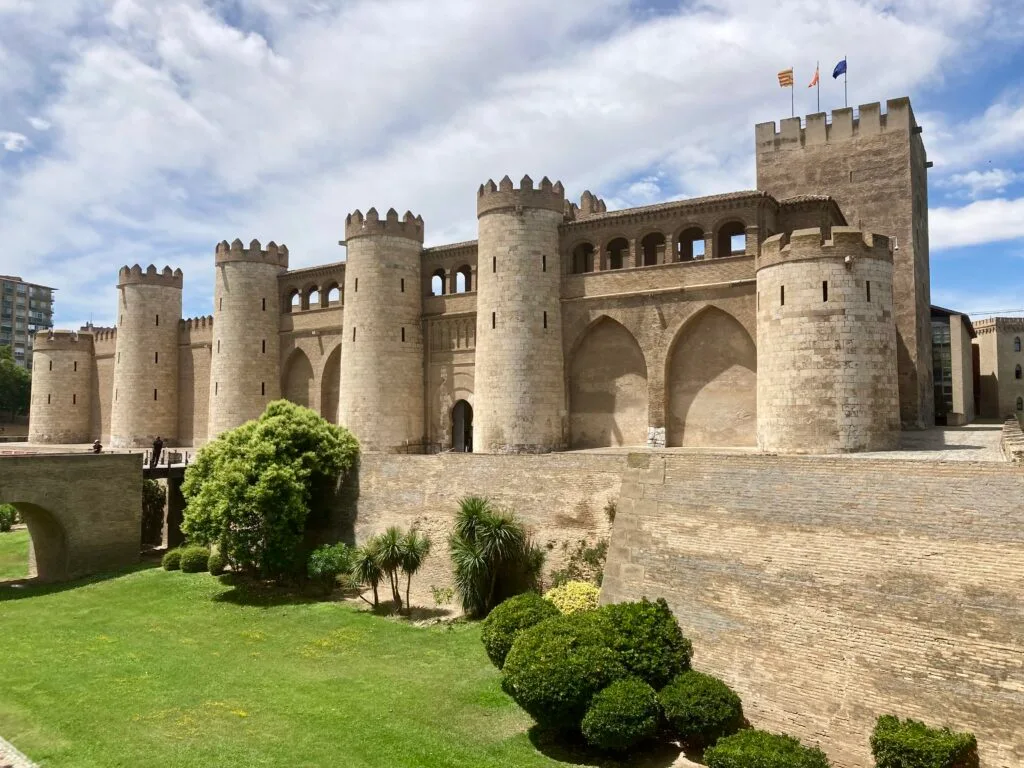 palais d’Aljaferia à Saragosse