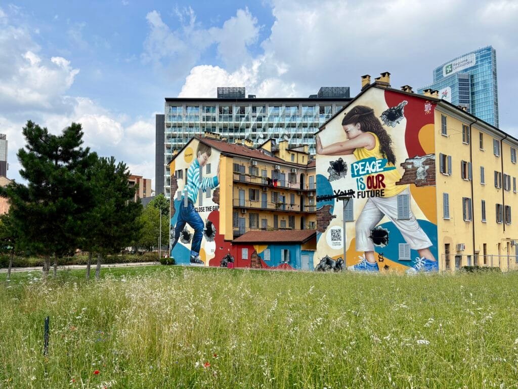 street art dans le quartier Garibaldi à Milan