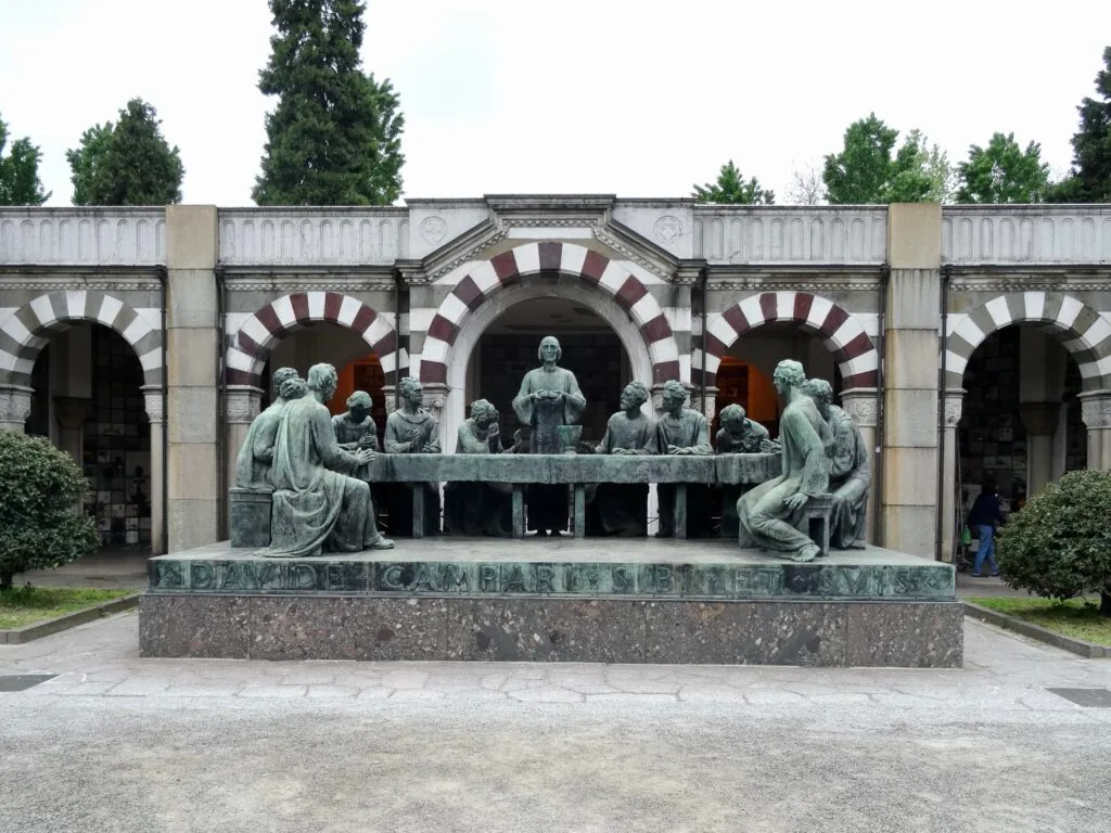 cimetière monumental à Milan