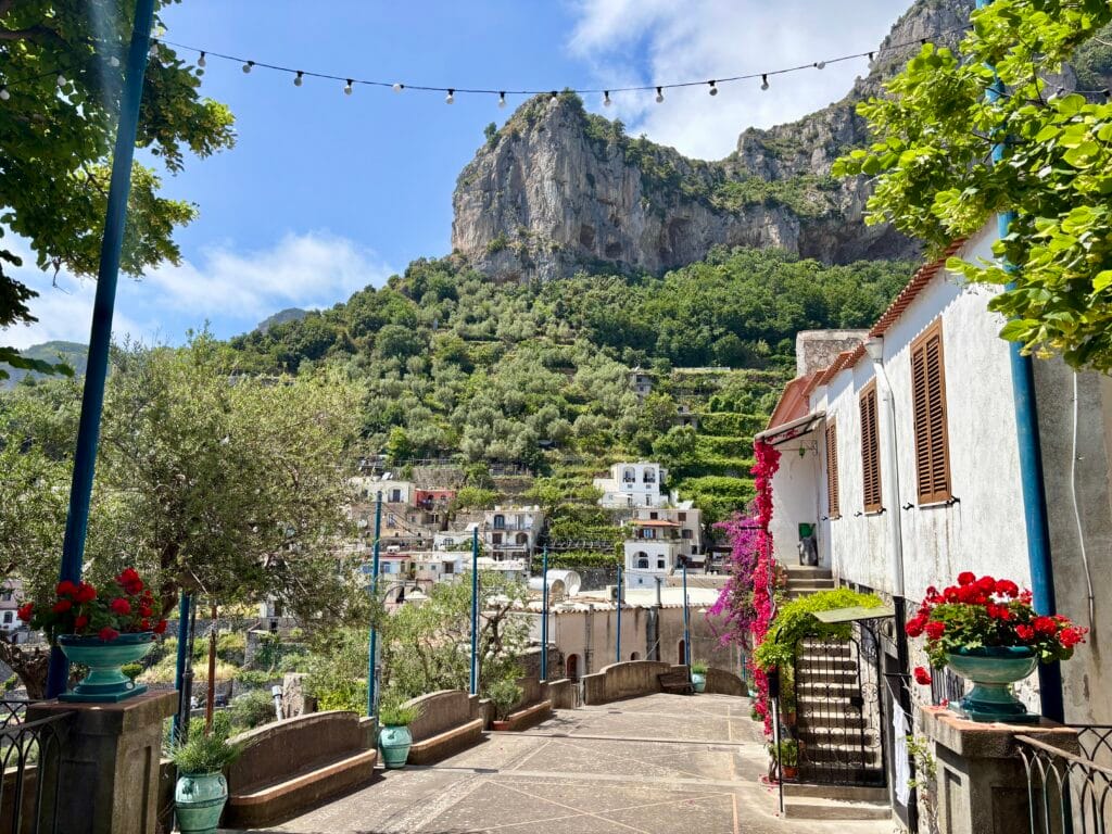 place du village de Montepertuso