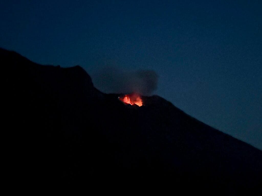 éruption du stromboli