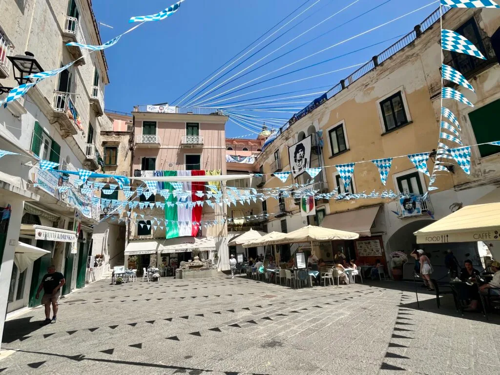 place d'atrani