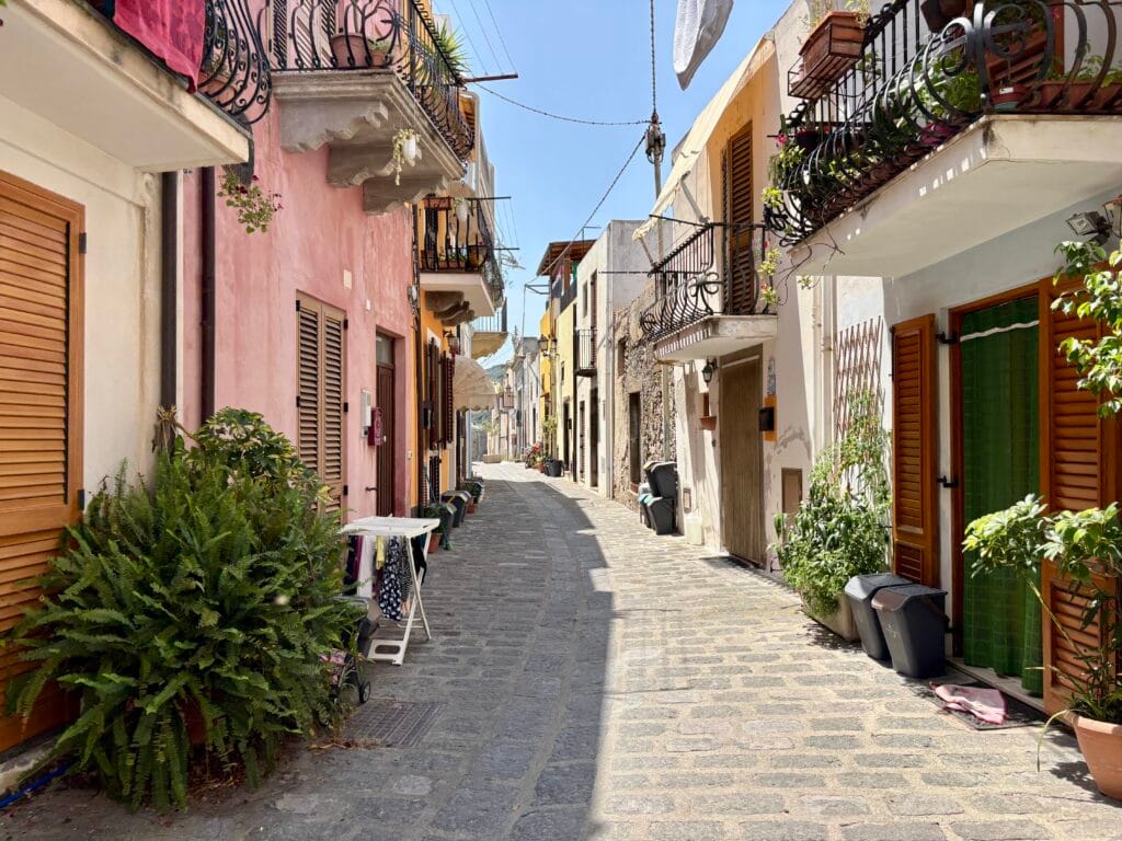 ruelle du centre de Lipari