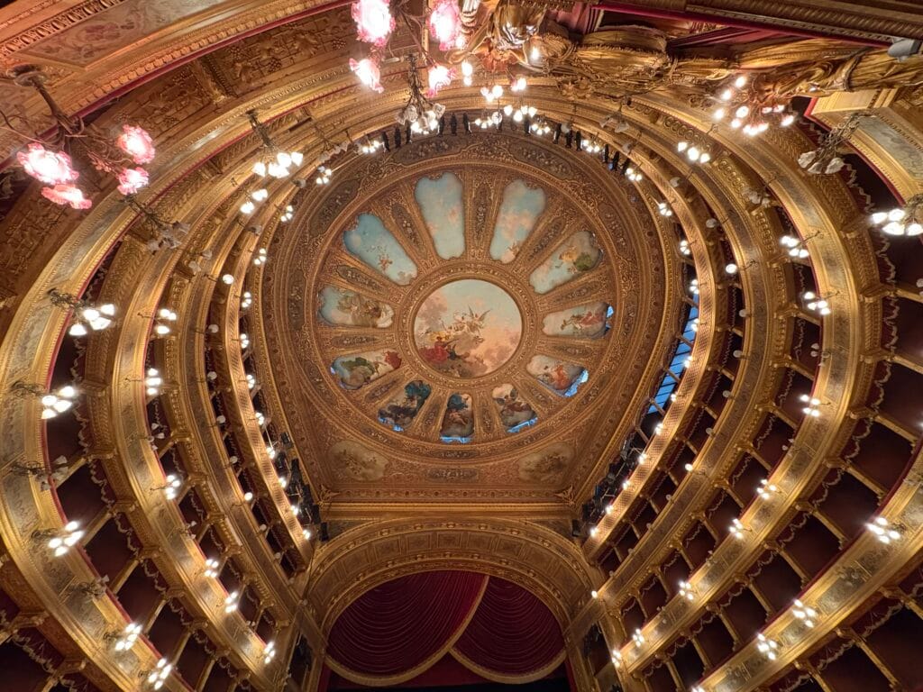 salle de spectacle du théâtre massimo à palerme