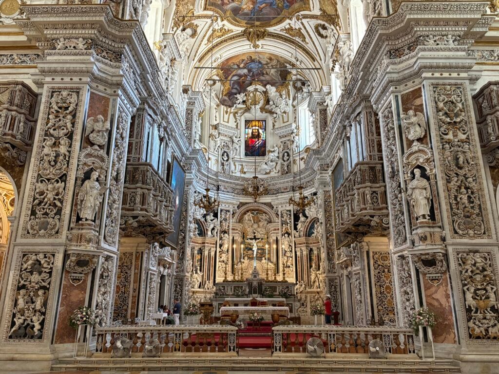 intérieur de la chiesa del Gesù