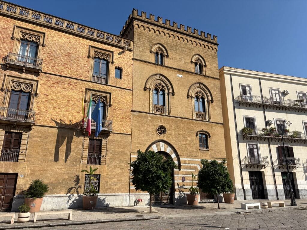 palais Galleti sur la place Garbaldi