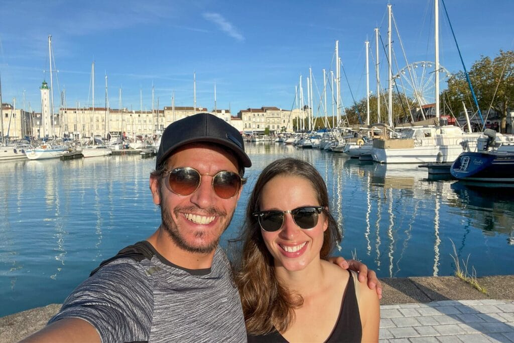 Élise et Seb, auteurs de Nos Aventures Bas Carbone, un blog dédié aux voyages bas carbone