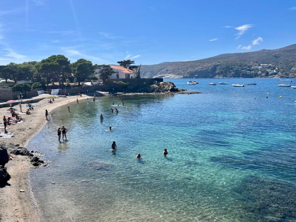 Platja del Ros à Cadaques