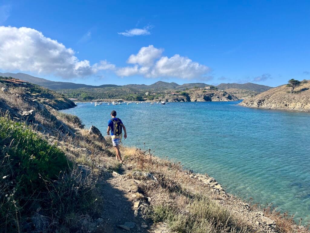 sentier côtier à Port Lligat