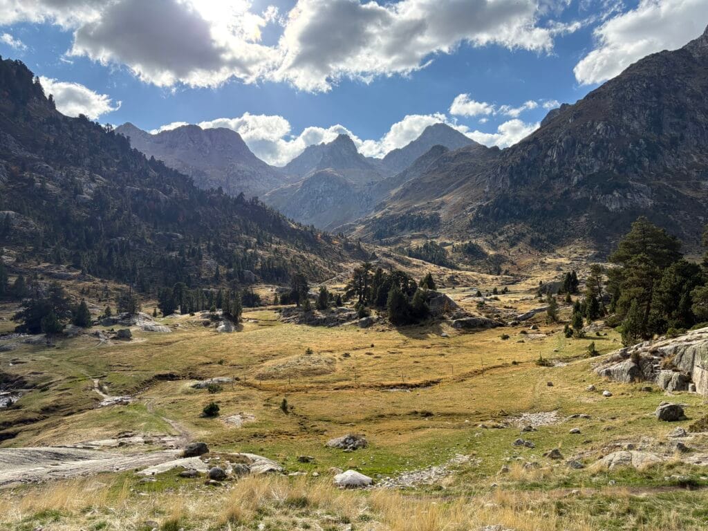 vallée du Marcadau lors d'un trek dans les Pyrénées en boucle depuis Cauterets
