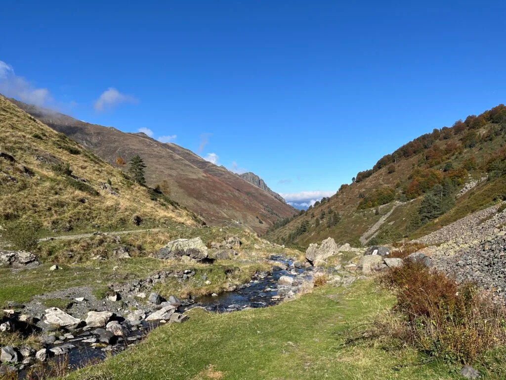 vallée d'Ilhéou lors d'un trek à à Cauterets