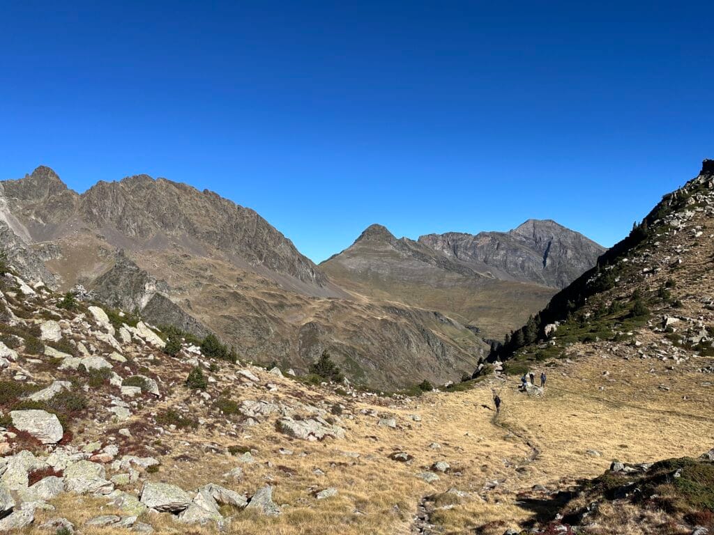 panorama depuis le col de la Haugade lors d'un trek à à Cauterets dans les Hautes Pyrénées