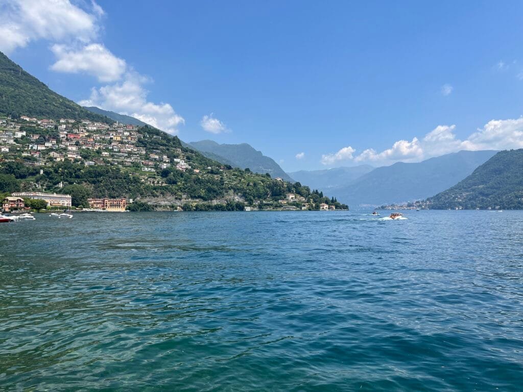 vue sur le lac de côme