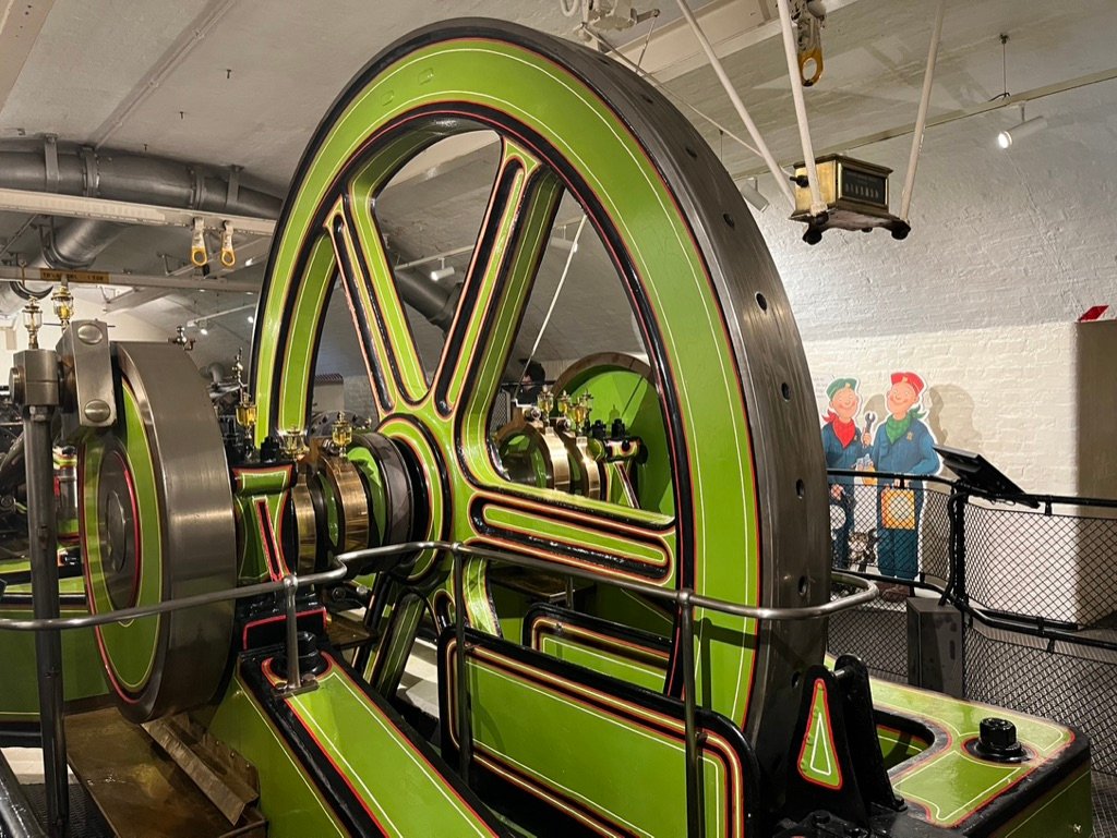 machinerie dans le tower bridge